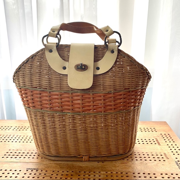 Sold🎈Vintage Wicker Basket Purse Leather Trim - Picture 2 of 10
